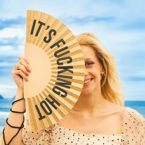 Ventaglio “it’s fucking hot”