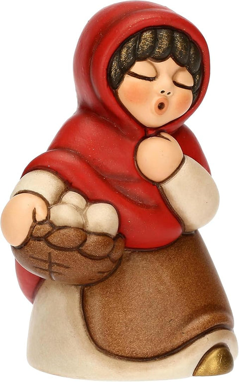 Donna con cesto di uova in ceramica ROSSO