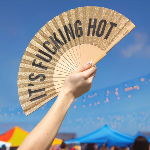 Ventaglio “it’s fucking hot”