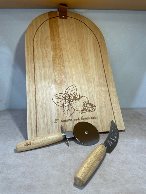 Set tagliere in legno e 2 taglia pizza Acqua e Farina Thun