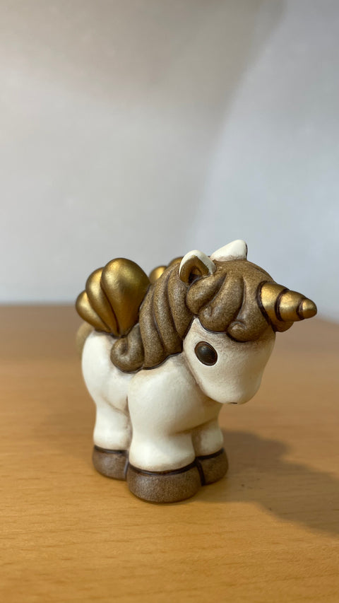 Unicorno in ceramica