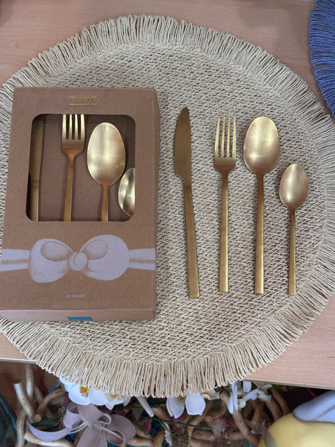 Set 24 posate Oro  4 season THUN