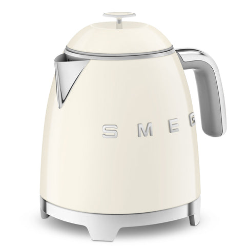 Bollitore elettrico Panna piccolo Smeg