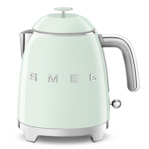 Bollitore elettrico verde pastello piccolo Estetica 50's Style SMEG