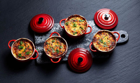 Mini cocotte rotonda in gres vetrificato nero matt Le creuset