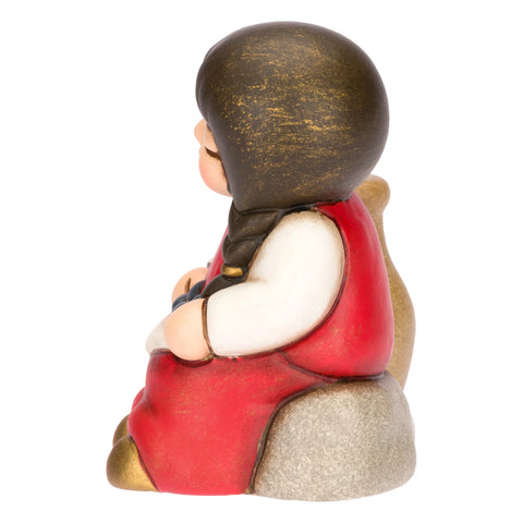 Bimba con olive in ceramica Presepe Classico, Rosso Thun