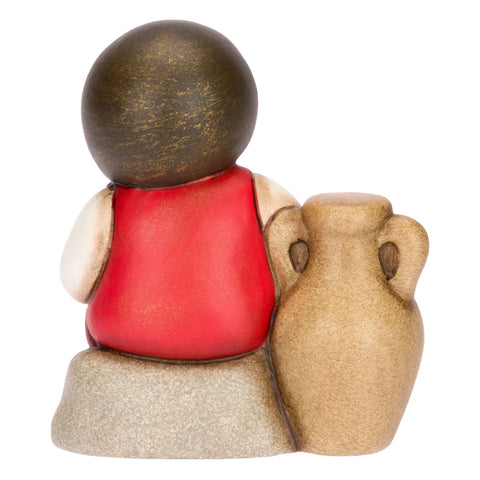 Bimba con olive in ceramica Presepe Classico, Rosso Thun
