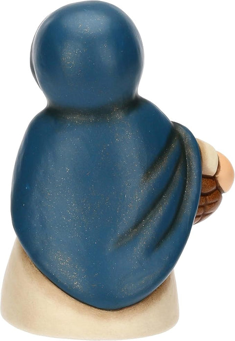 Donna con cesto di uova in ceramica BLU