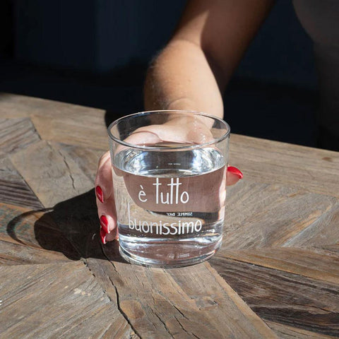 Bicchiere acqua E' tutto buonissimo
