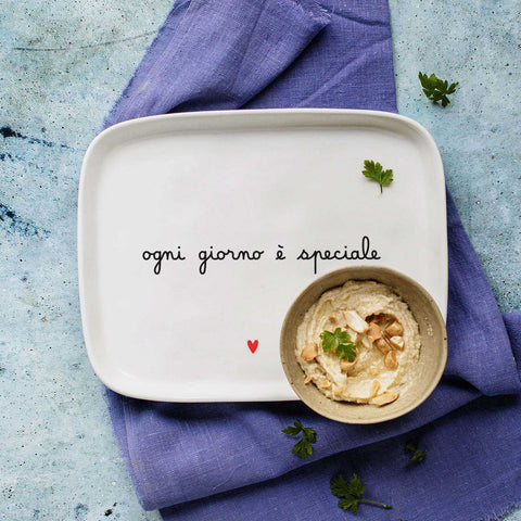 Piatto rettangolare Ogni giorno è speciale da Simple Day