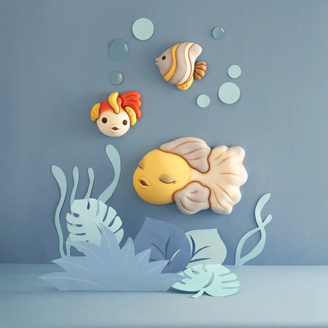 Formella 3D pesce a strisce in ceramica, piccola