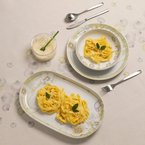 Piatto da portata in porcellana Bloom Thun