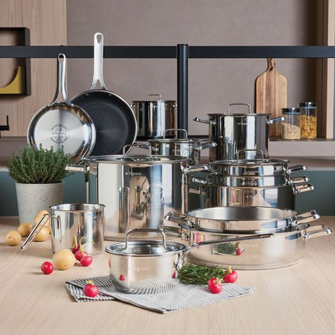 Batteria di pentole 9 pezzi Acciaio inox Argento Linea Iconiqa Tognana