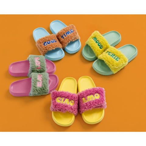 Ciabatte con strap. Decorazione "Ciao Amo" Taglia M/L  WD